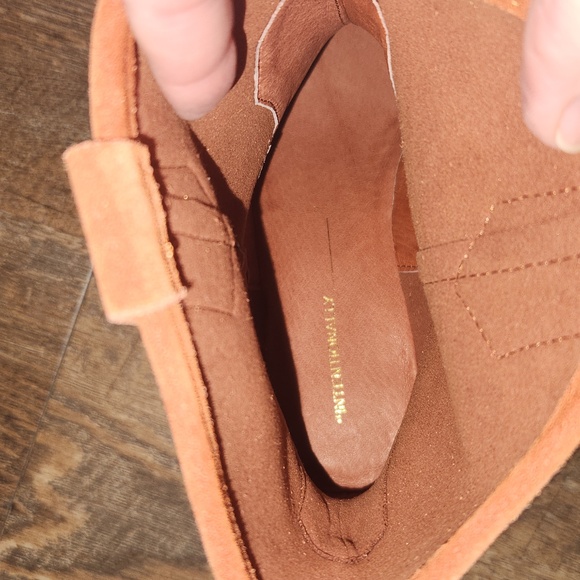 Intentionally Blank Keri Style Suede Western Boot NWOB in Henna Women's Size 9 - Picture 2 of 4